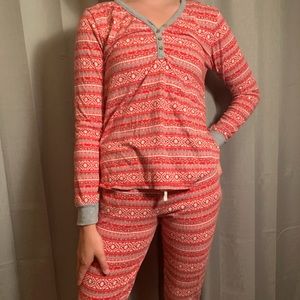 CuddlDuds Red Pajama Set
